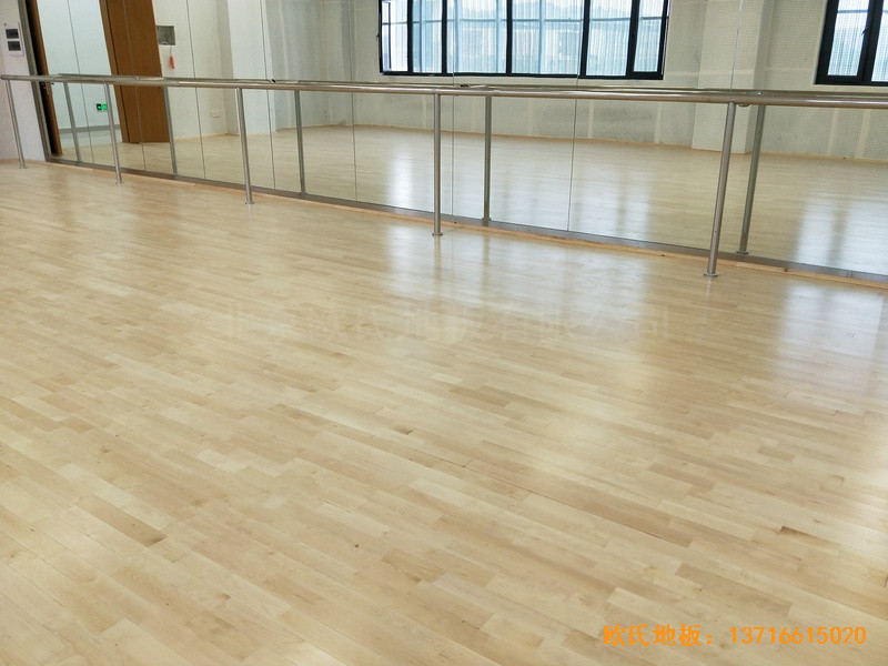 �Ĵ����e��ZҺ�׾ƌW(xu��)Ժ�\���^�w���ذ尲�b����3